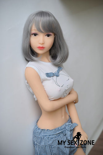 Bonita: Young Small Sex Doll